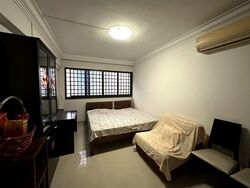 Blk 240 Yishun Ring Road (Yishun), HDB 5 Rooms #551650301